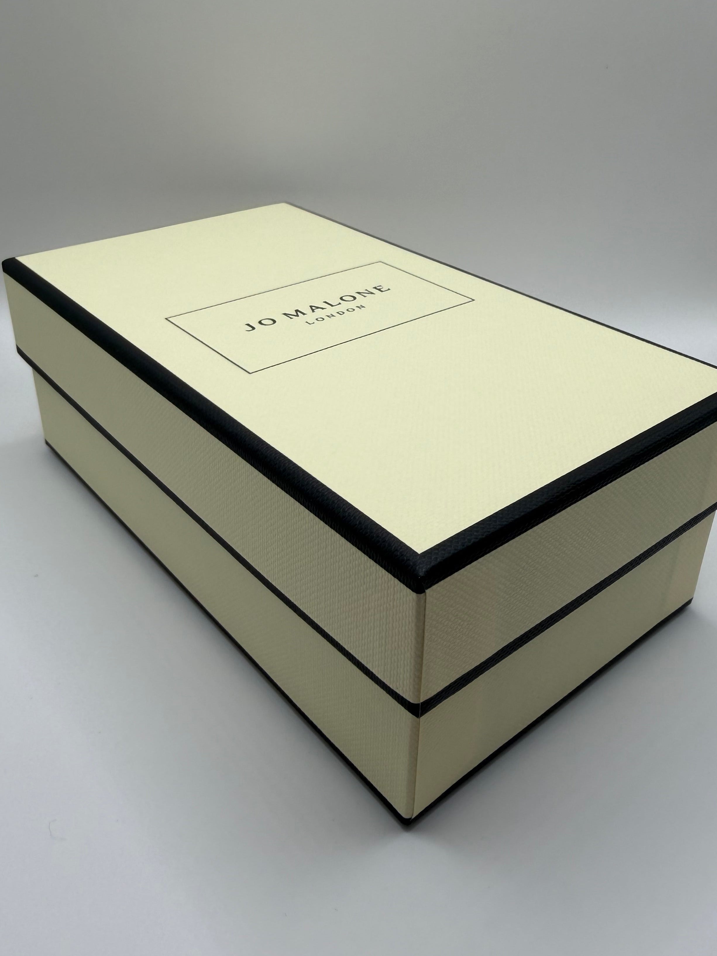 Jo Malone Hinoki and Cedarwood Cologne Intense