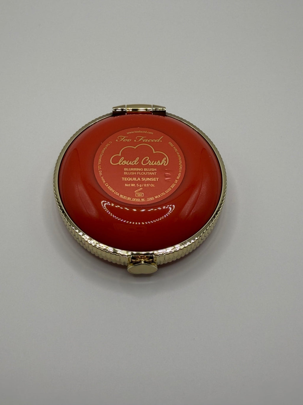 Too Faced Cloud Crush Blurring Powder Blush - Muse Fragrance